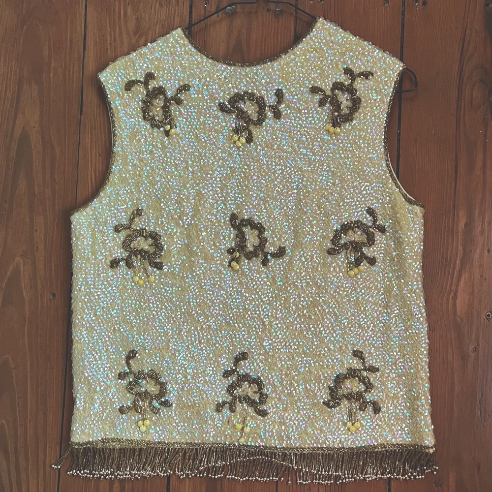 Vintage Sammy Wong beaded sequin shell tank cocktail fringe floral back zip top